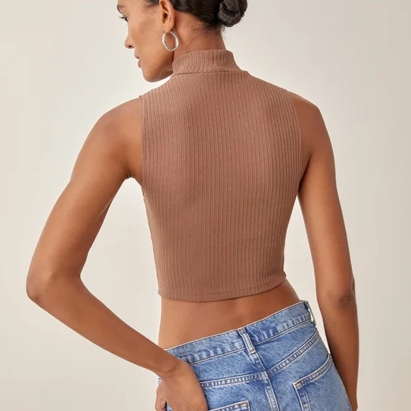 Reformation brown sleeveless turtleneck top - Picture 2 of 9